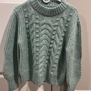 NWT, women’s size small knit sweater.